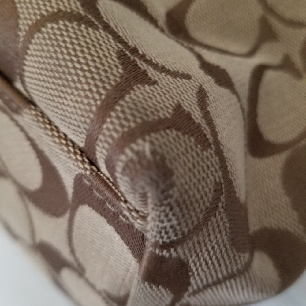 Authentic Coach Brown Signature Jacquard ShoulderBag Purse - Picture 8 of 8